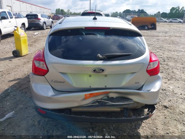 Photo 5 VIN: 1FAHP3K23CL282156 - FORD FOCUS 