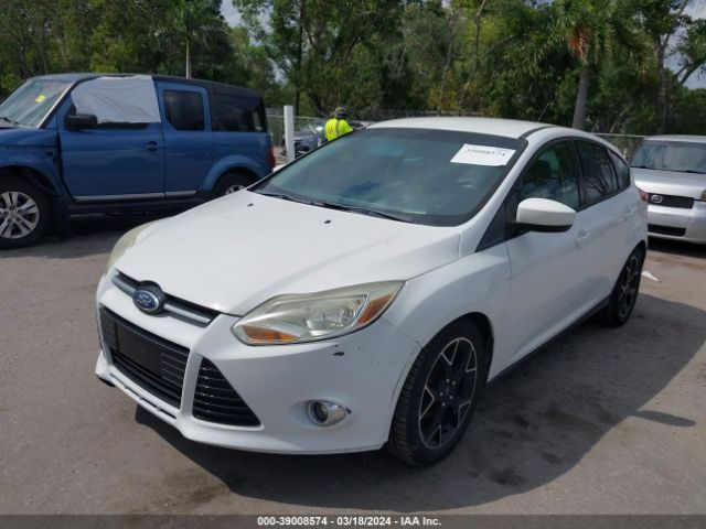 Photo 1 VIN: 1FAHP3K23CL377848 - FORD FOCUS 