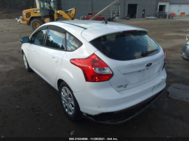 Photo 2 VIN: 1FAHP3K23CL387635 - FORD FOCUS 