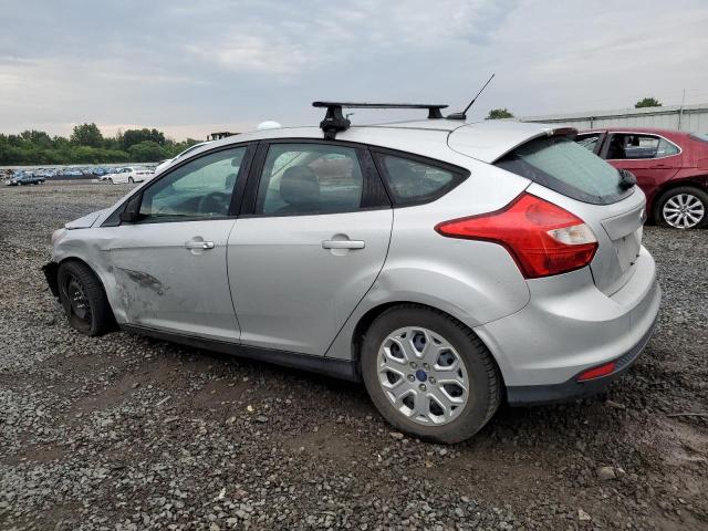 Photo 1 VIN: 1FAHP3K23CL472300 - FORD FOCUS SE 