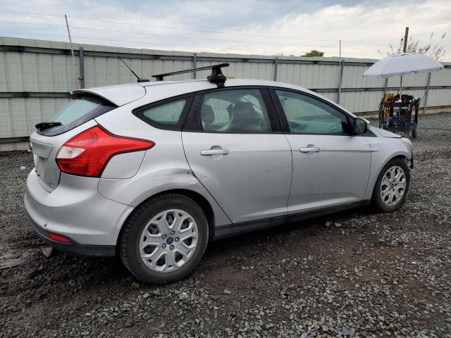 Photo 2 VIN: 1FAHP3K23CL472300 - FORD FOCUS SE 