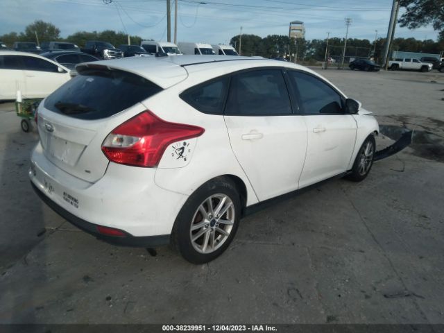 Photo 3 VIN: 1FAHP3K24CL112064 - FORD FOCUS 