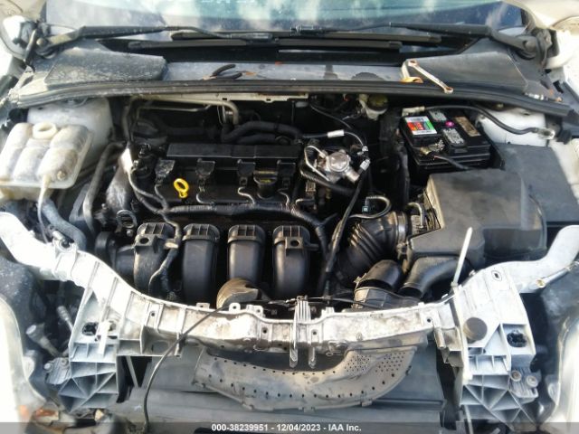 Photo 9 VIN: 1FAHP3K24CL112064 - FORD FOCUS 