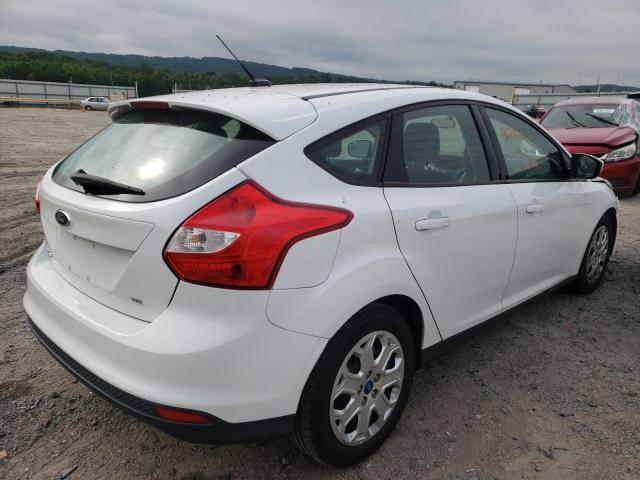 Photo 3 VIN: 1FAHP3K24CL126630 - FORD FOCUS SE 