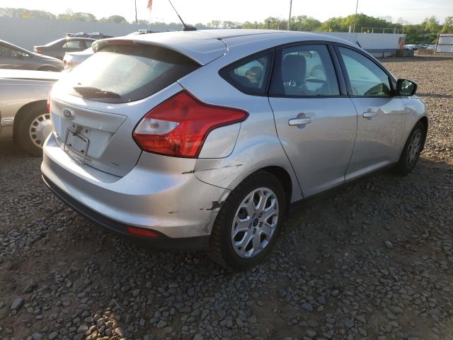 Photo 3 VIN: 1FAHP3K24CL134162 - FORD FOCUS SE 