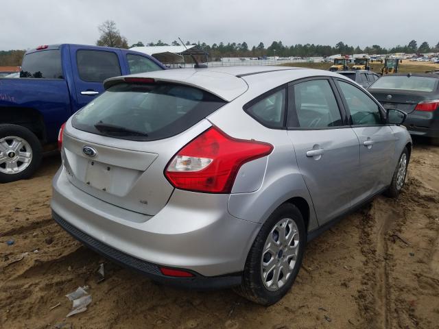 Photo 3 VIN: 1FAHP3K24CL147199 - FORD FOCUS SE 