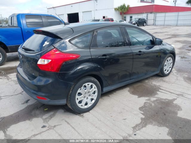 Photo 3 VIN: 1FAHP3K24CL156873 - FORD FOCUS 