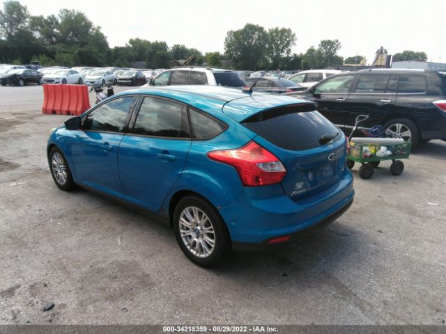 Photo 2 VIN: 1FAHP3K24CL179232 - FORD FOCUS 