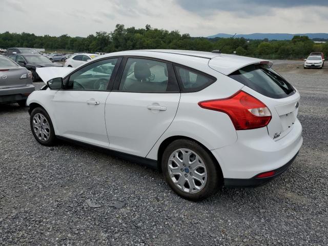 Photo 1 VIN: 1FAHP3K24CL187573 - FORD FOCUS SE 