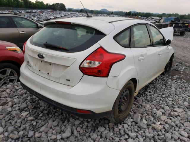 Photo 3 VIN: 1FAHP3K24CL187850 - FORD FOCUS SE 