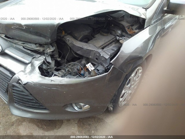 Photo 5 VIN: 1FAHP3K24CL189078 - FORD FOCUS 