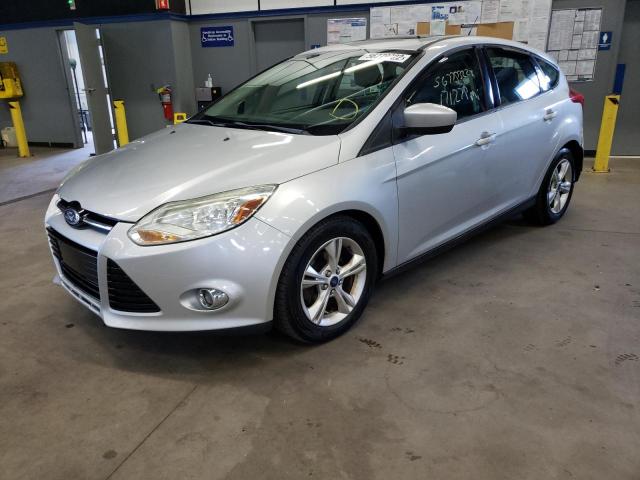 Photo 1 VIN: 1FAHP3K24CL229076 - FORD FOCUS SE 