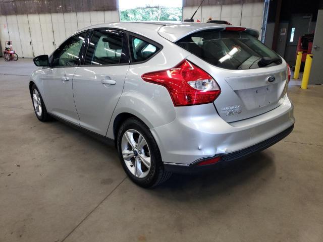 Photo 2 VIN: 1FAHP3K24CL229076 - FORD FOCUS SE 