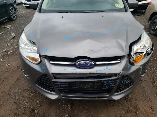 Photo 8 VIN: 1FAHP3K24CL229482 - FORD FOCUS SE 