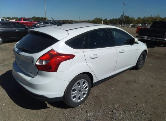 Photo 3 VIN: 1FAHP3K24CL231345 - FORD FOCUS 