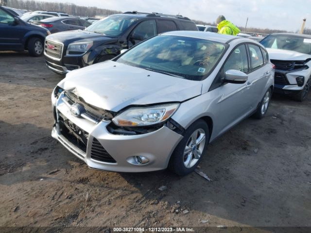 Photo 1 VIN: 1FAHP3K24CL243091 - FORD FOCUS 