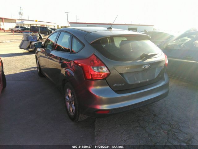 Photo 2 VIN: 1FAHP3K24CL249912 - FORD FOCUS 