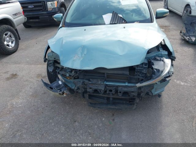 Photo 5 VIN: 1FAHP3K24CL249974 - FORD FOCUS 