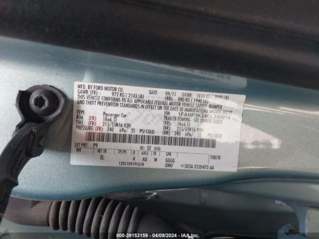 Photo 8 VIN: 1FAHP3K24CL249974 - FORD FOCUS 