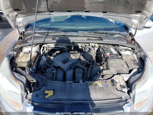 Photo 9 VIN: 1FAHP3K24CL284546 - FORD FOCUS 