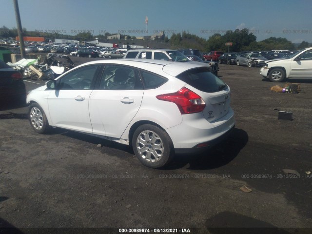 Photo 2 VIN: 1FAHP3K24CL287351 - FORD FOCUS 