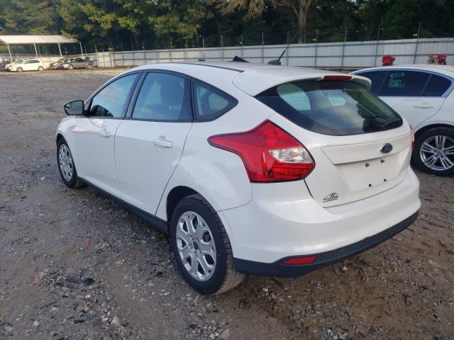 Photo 2 VIN: 1FAHP3K24CL310532 - FORD FOCUS SE 