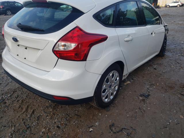 Photo 3 VIN: 1FAHP3K24CL310532 - FORD FOCUS SE 