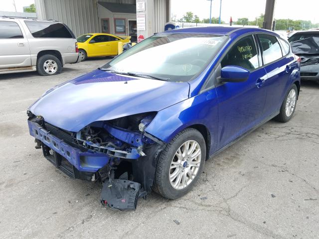 Photo 1 VIN: 1FAHP3K24CL315360 - FORD FOCUS SE 