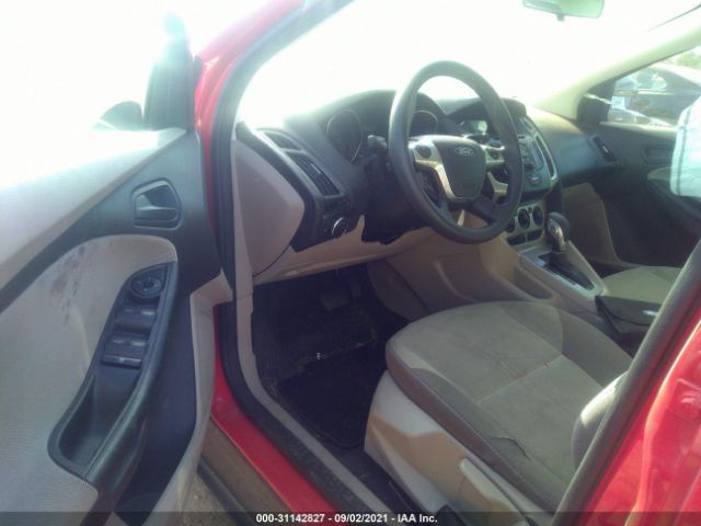 Photo 4 VIN: 1FAHP3K24CL373257 - FORD FOCUS 