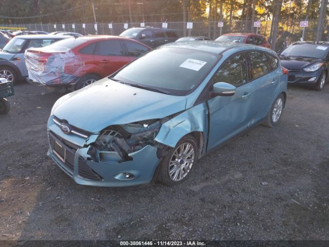 Photo 1 VIN: 1FAHP3K24CL394772 - FORD FOCUS 