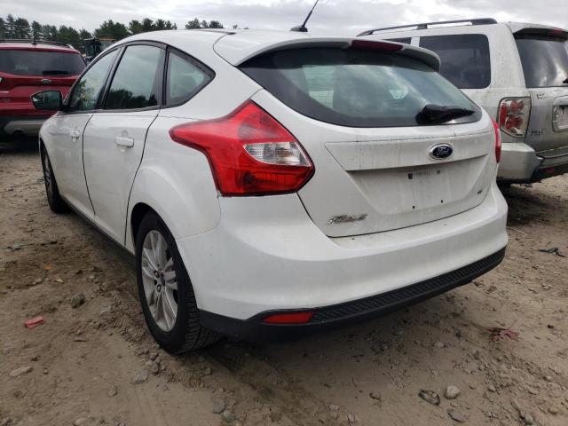 Photo 2 VIN: 1FAHP3K24CL397123 - FORD FOCUS SE 