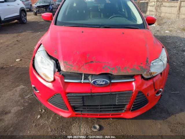 Photo 5 VIN: 1FAHP3K24CL414440 - FORD FOCUS 