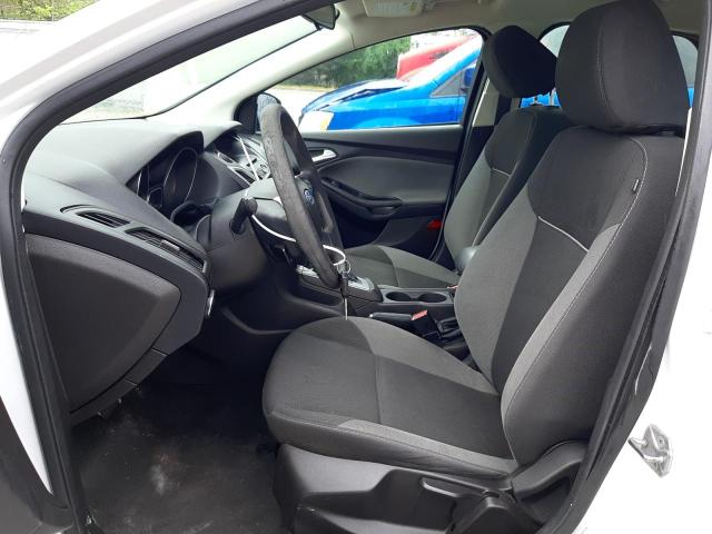 Photo 6 VIN: 1FAHP3K24CL434378 - FORD FOCUS SE 