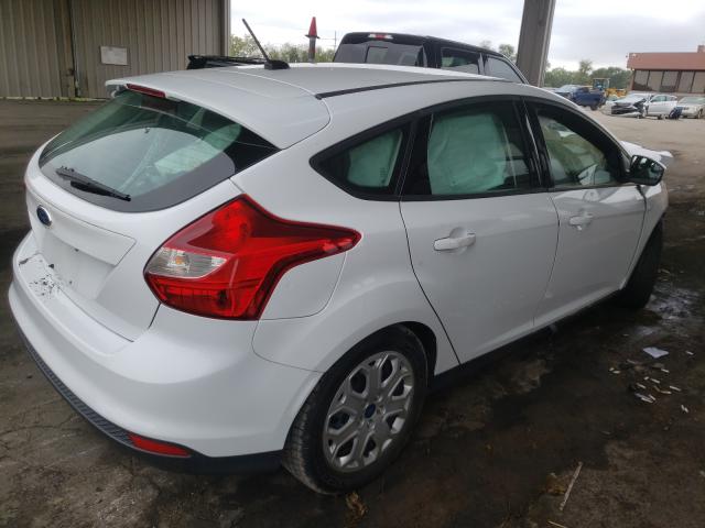 Photo 3 VIN: 1FAHP3K24CL450211 - FORD FOCUS SE 