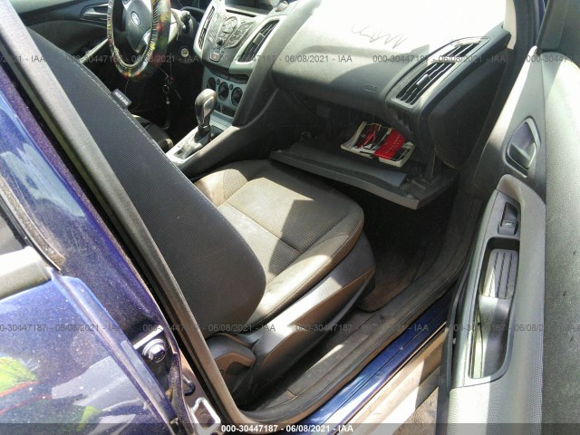 Photo 4 VIN: 1FAHP3K25CL111652 - FORD FOCUS 