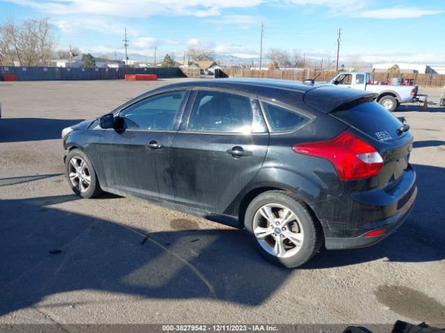 Photo 2 VIN: 1FAHP3K25CL114504 - FORD FOCUS 