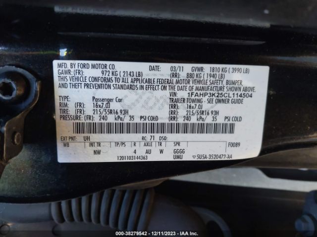 Photo 8 VIN: 1FAHP3K25CL114504 - FORD FOCUS 