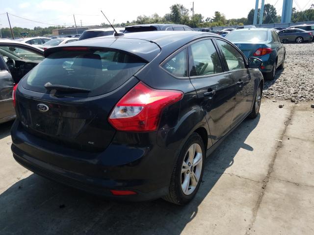 Photo 3 VIN: 1FAHP3K25CL124580 - FORD FOCUS SE 