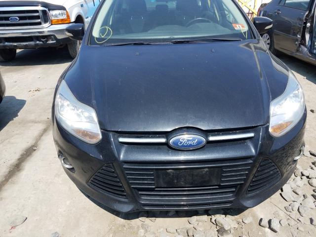 Photo 8 VIN: 1FAHP3K25CL124580 - FORD FOCUS SE 