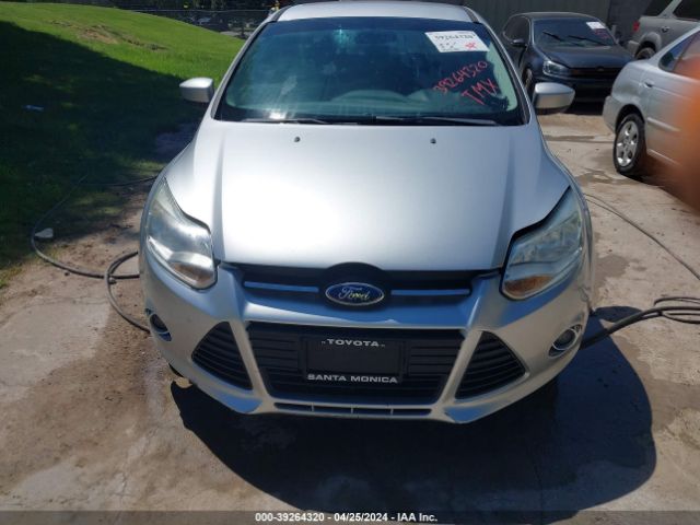 Photo 5 VIN: 1FAHP3K25CL140911 - FORD FOCUS 