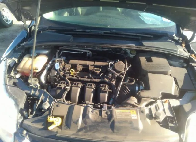 Photo 9 VIN: 1FAHP3K25CL141766 - FORD FOCUS 