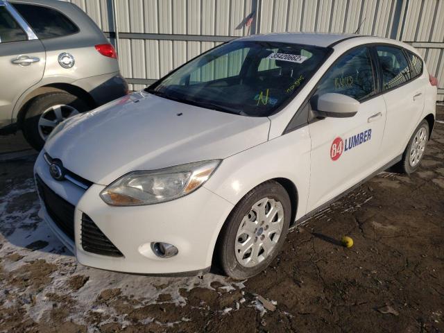 Photo 1 VIN: 1FAHP3K25CL147244 - FORD FOCUS SE 