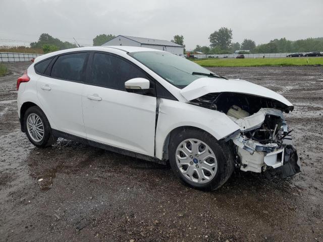 Photo 3 VIN: 1FAHP3K25CL167221 - FORD FOCUS SE 