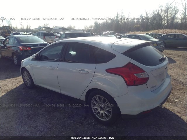 Photo 2 VIN: 1FAHP3K25CL168949 - FORD FOCUS 