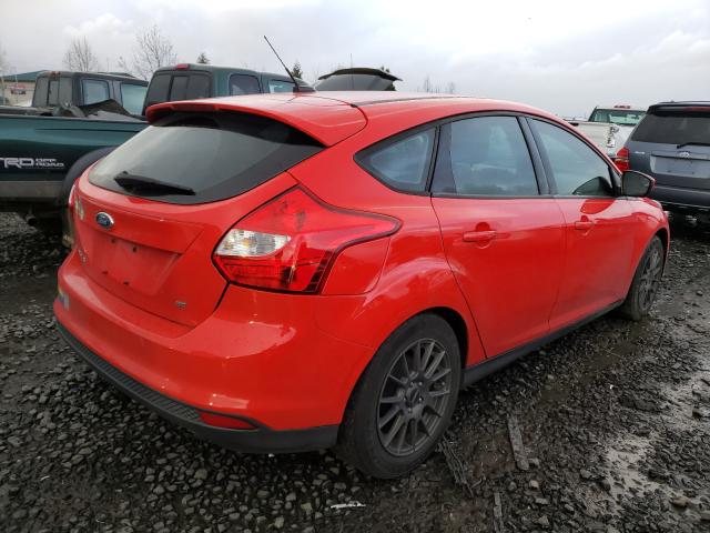 Photo 3 VIN: 1FAHP3K25CL169549 - FORD FOCUS SE 