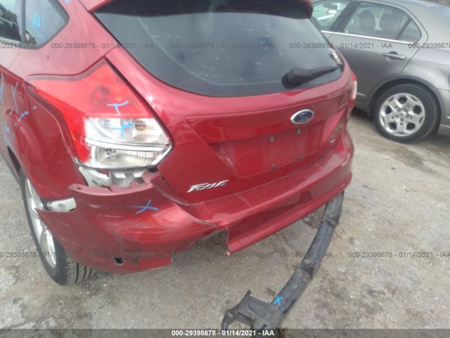 Photo 5 VIN: 1FAHP3K25CL209662 - FORD FOCUS 