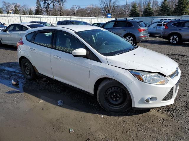 Photo 3 VIN: 1FAHP3K25CL223917 - FORD FOCUS SE 