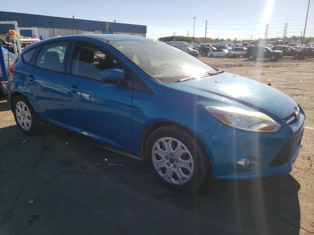 Photo 3 VIN: 1FAHP3K25CL233461 - FORD FOCUS SE 