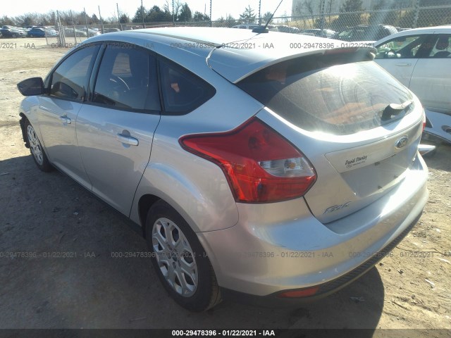 Photo 2 VIN: 1FAHP3K25CL289772 - FORD FOCUS 