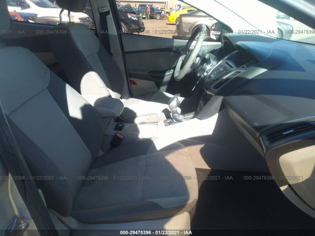 Photo 4 VIN: 1FAHP3K25CL289772 - FORD FOCUS 